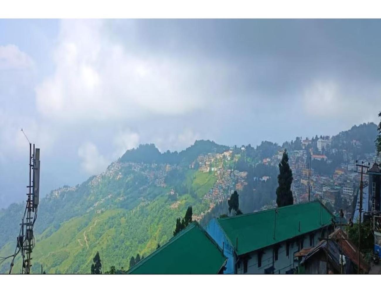 Sona Lodge, Shiliguri Exterior foto